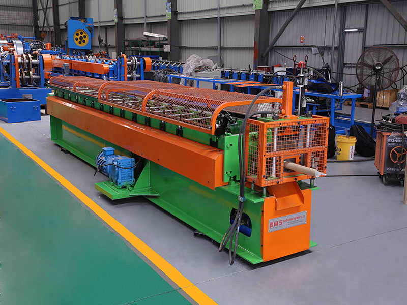 Gable Roll Forming Machine